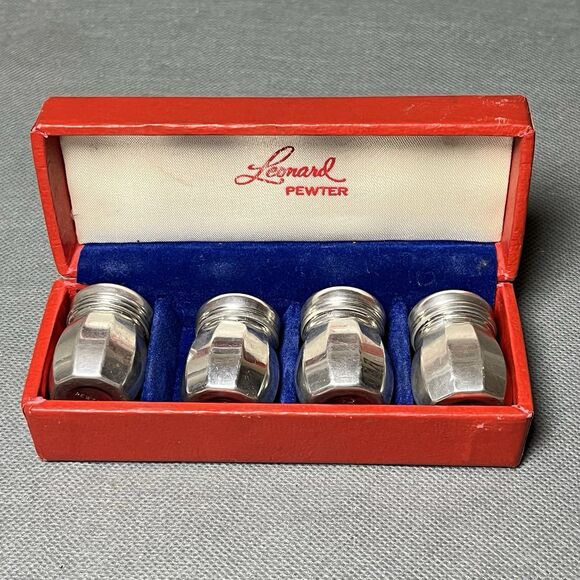 Vintage Leonard Salt and Pepper Mill Set Shakers Pewter Made in Italy with Case - Picture 10 of 10